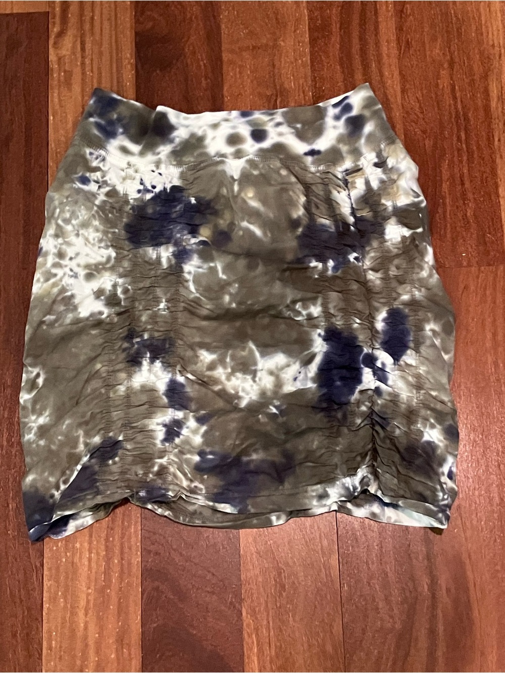Ruched Tie-Dye Skirt in Olive and Navy